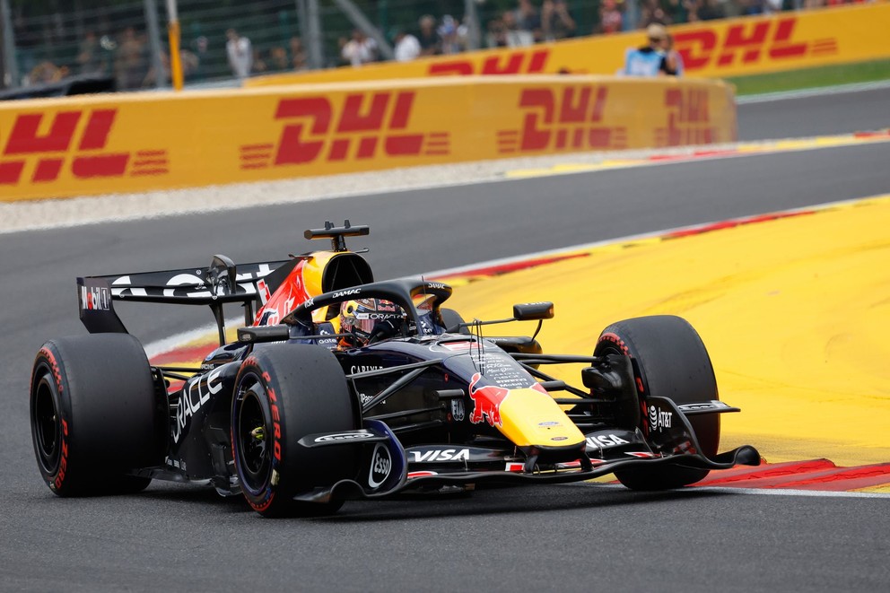 Max Verstappen na Red Bulle počas kvalifikácii na Veľkú cenu Belgicka.