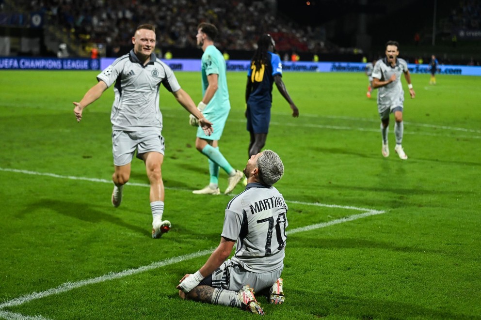 Momentka zo zápasu v Celje. Cristian Martínez rozhodol v predĺžení o postupe Slovana Bratislava do hlavnej časti Ligy majstrov. 