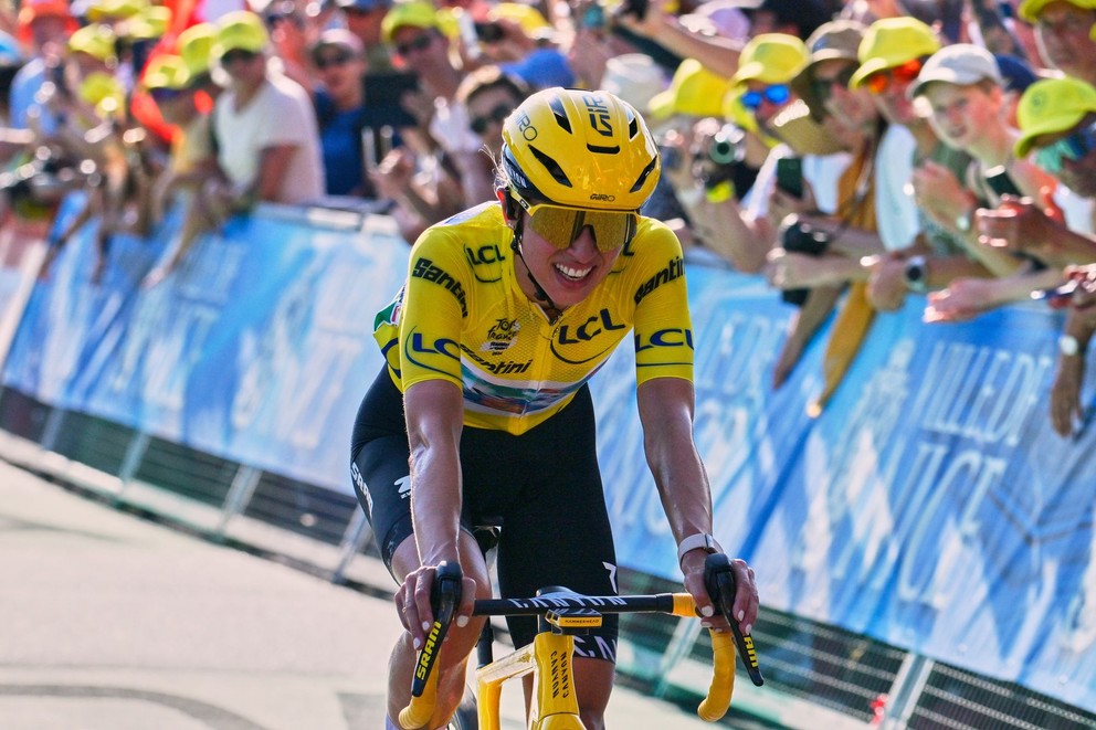 Poľská cyklistka Kasia Niewiadomá Phinneyová počas Tour de France 2026. 