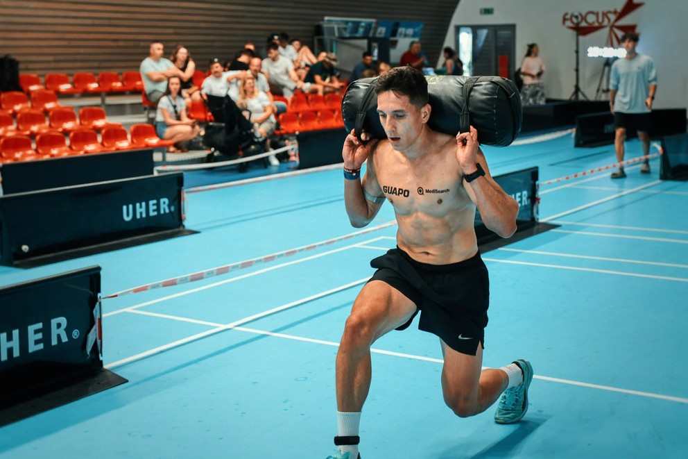 Adam Riapoš.