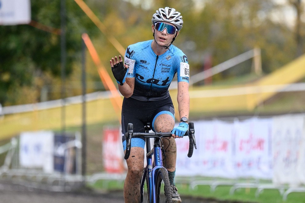 Sofia Ungerová na cyklokrosových pretekoch Slovenského pohára v Topoľčiankách v roku 2023.