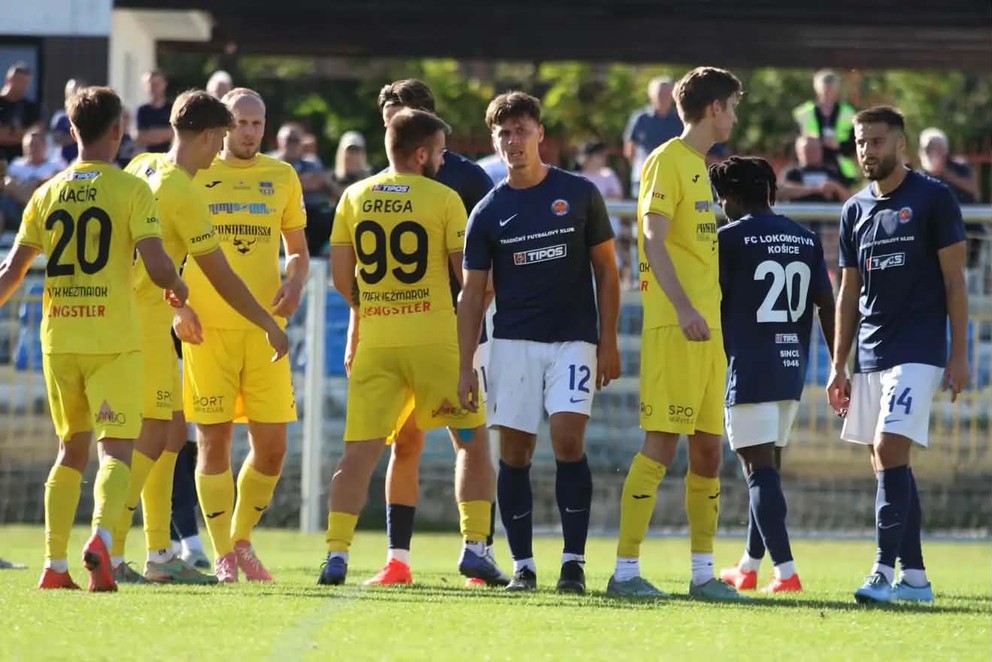 Futbalista Jakub Škovran.