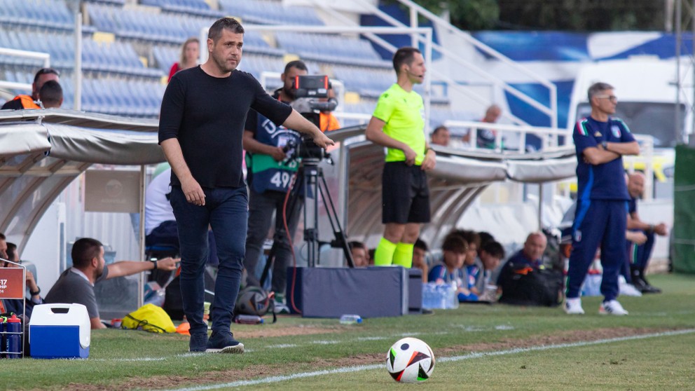 Branislav Fodrek počas zápasu Taliansko – Slovensko na UEFA Majstrovstvách Európy hráčov do 17 rokov 2024 na Cypre, v Achna (24.5.2024)