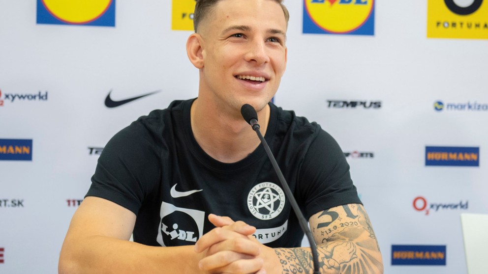 Na snímke slovenský reprezentant Tomáš Suslov počas tlačovej konferencie na ME 2024 vo futbale v utorok 18.  júna 2024 v nemeckom meste Mainz. 