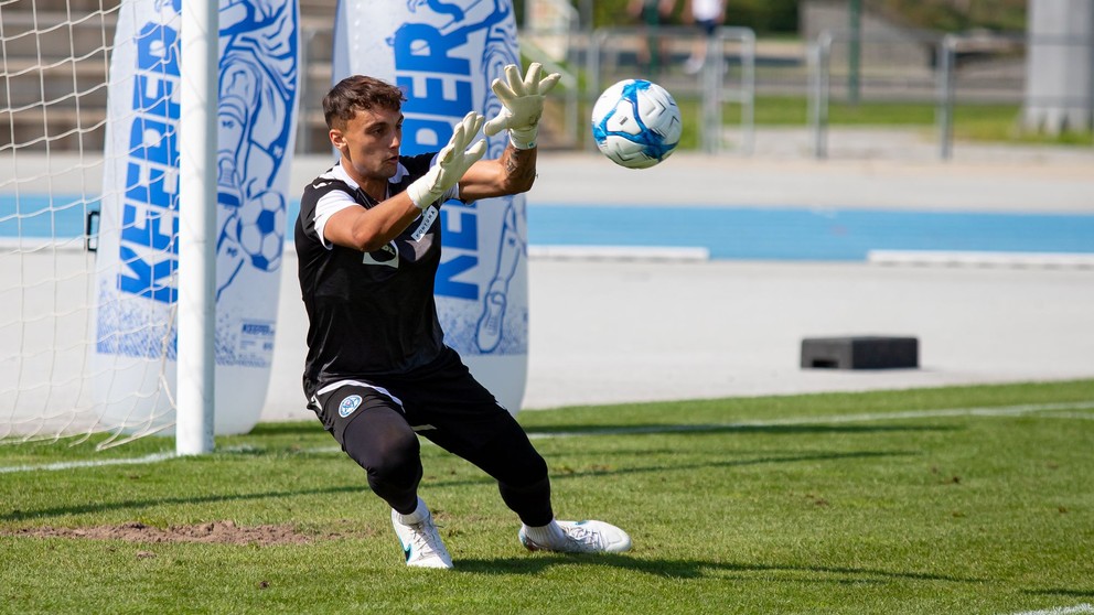 Adam Danko (na snímke na tréningu v Šamoríne, 4.9.2024) nakoniec pre zranenie nevycestoval na Cyprus, kde reprezentácia do 21 rokov odohrá prípravný zápas proti Bielorusku.