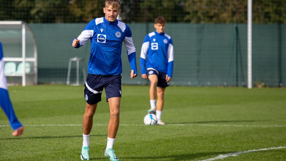 Adam Lami na tréningu reprezentácie do 19 rokov v Šamoríne pred 1. fázou kvalifikácie ME (6.10.2024)