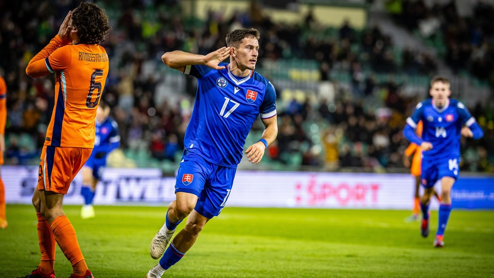 Adrián Kaprálik po góle na 1:1 v prípravnom zápase Slovensko U21 – Holandsko U21 v Žiline (14.11.2024)