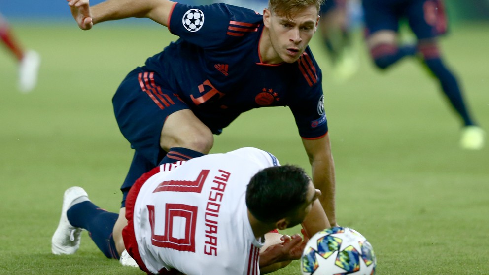 Joshua Kimmich (hore).