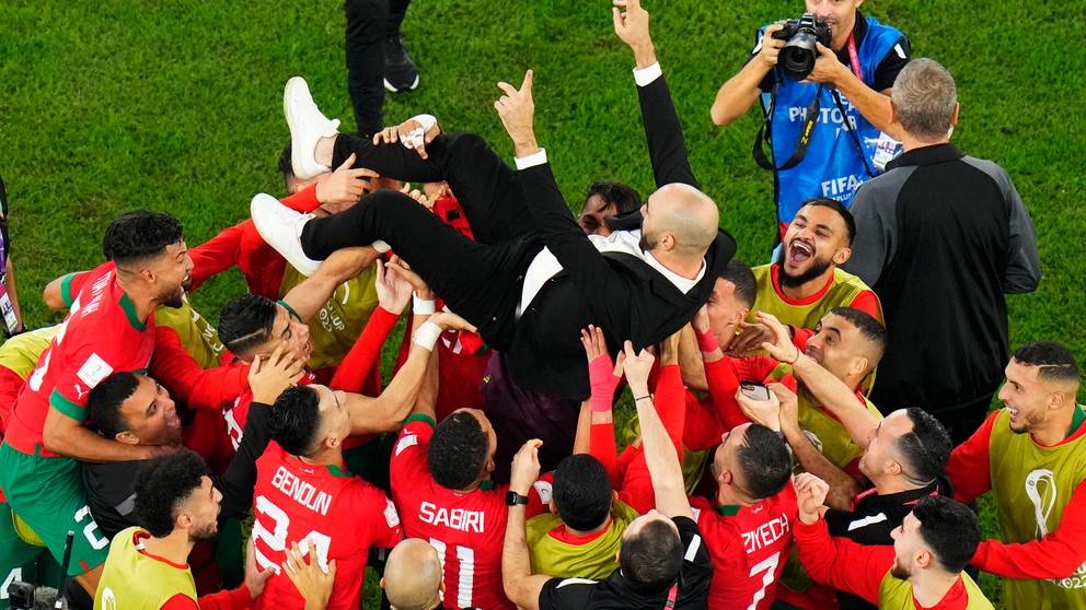 Futbalisti Maroka sa tešia z postupu do štvrťfinále MS vo futbale 2022.