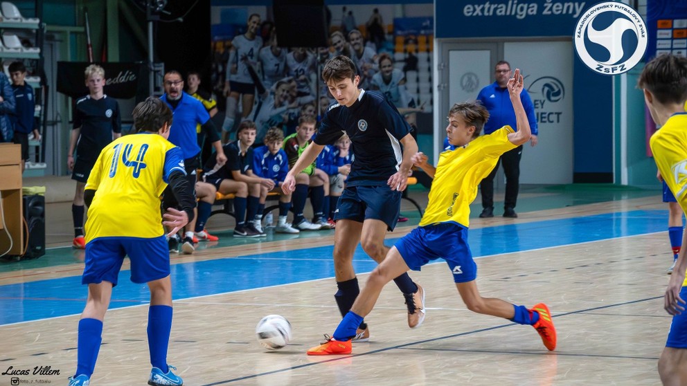 Momentka z najdramatickejšieho zápasu turnaja U15 - semifinále Nitra - Trnava.