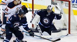 Connor Hellebuyck