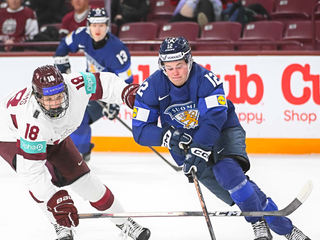 Momentka zo zápasu Fínsko - Lotyšsko