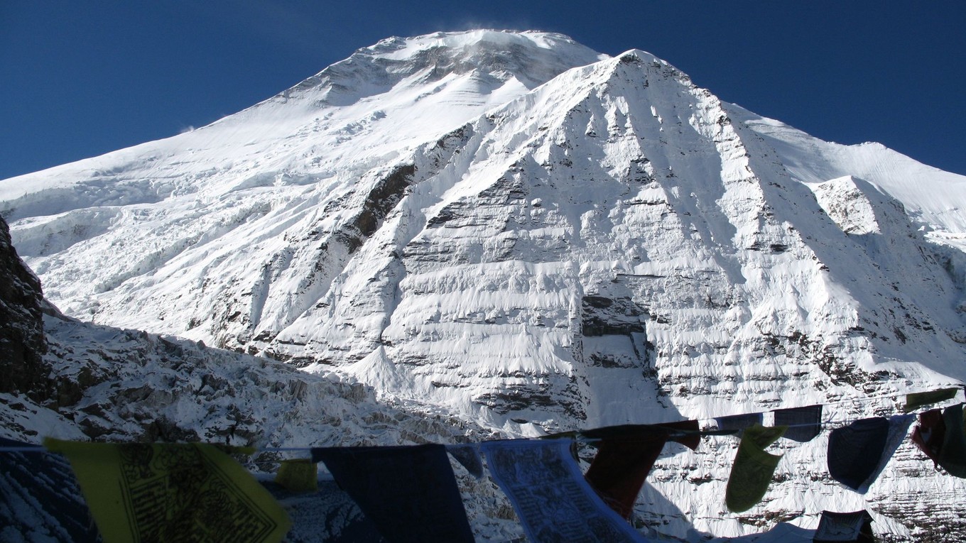 Siedma najvyššia hora sveta - Dhaulágirí (8167 m).