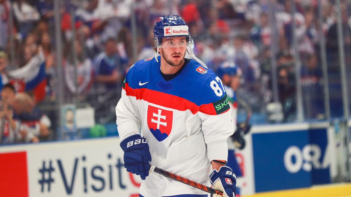 Pavol Regenda pred zápasom Slovensko - Francúzsko v skupine B na MS v hokeji 2024.