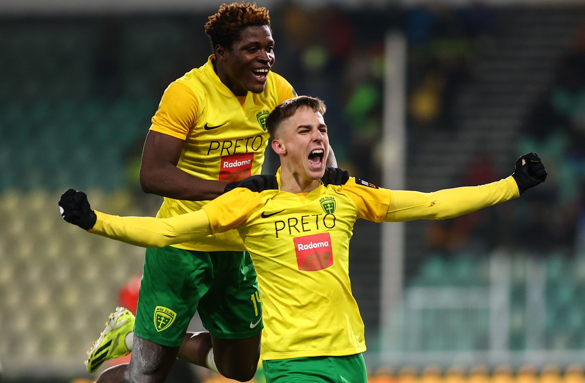 Žilinské eso mieri do slávnej ligy, kde Slovákov berú iba zriedka